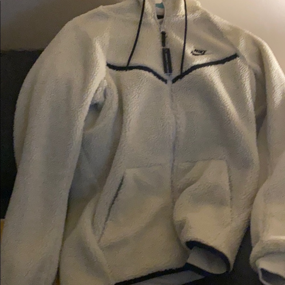 Brand New with Tags NWT Men’s Nike Sherpa Full Zip